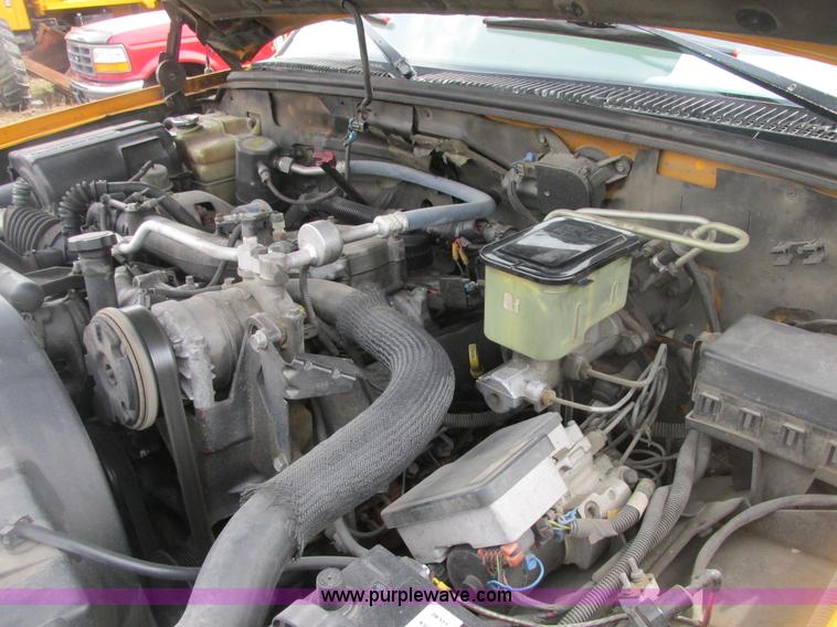 image for item E7120 1997 Chevrolet 3500 HD pickup truck