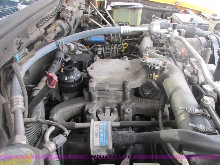 image for item E7120 1997 Chevrolet 3500 HD pickup truck