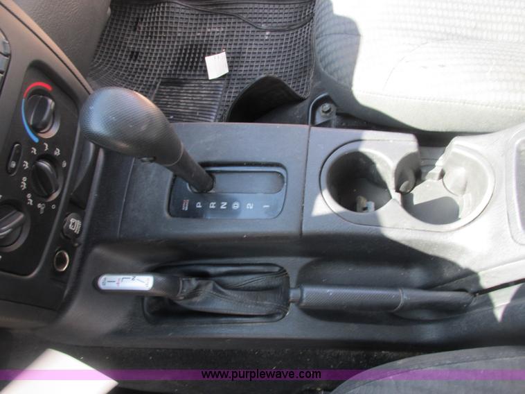 image for item E7121 2002 Jeep Liberty Sport