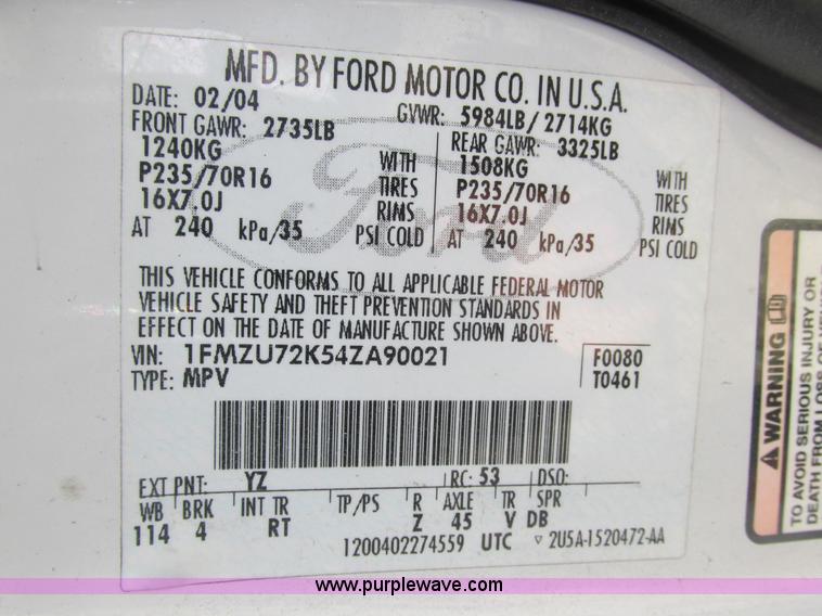 image for item E7123 2004 Ford Explorer XLS SUV