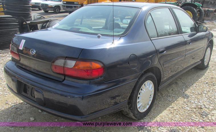 image for item E7124 2000 Chevrolet Malibu