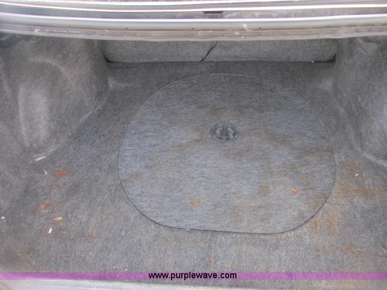 image for item E7124 2000 Chevrolet Malibu