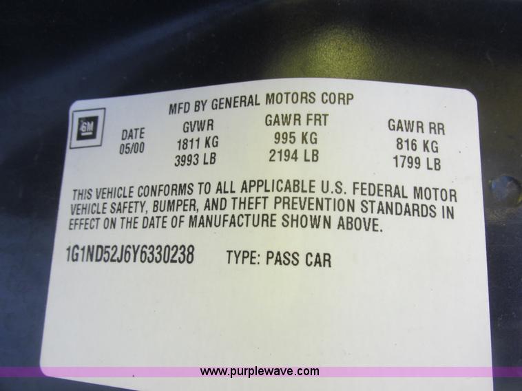 image for item E7124 2000 Chevrolet Malibu