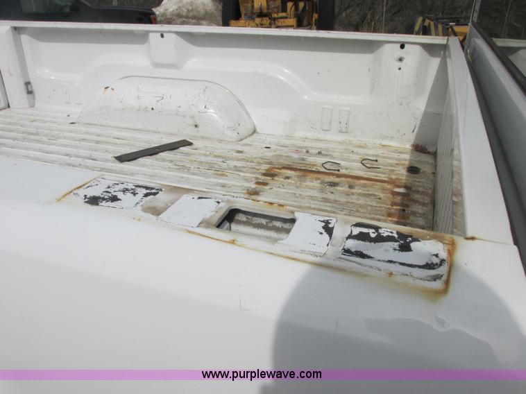 image for item E7127 2002 Dodge Ram 1500 pickup truck