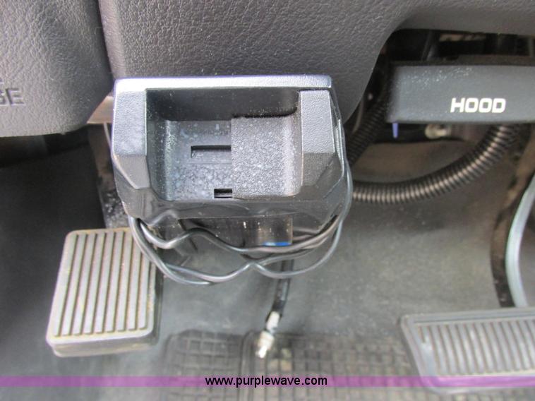 image for item E7127 2002 Dodge Ram 1500 pickup truck