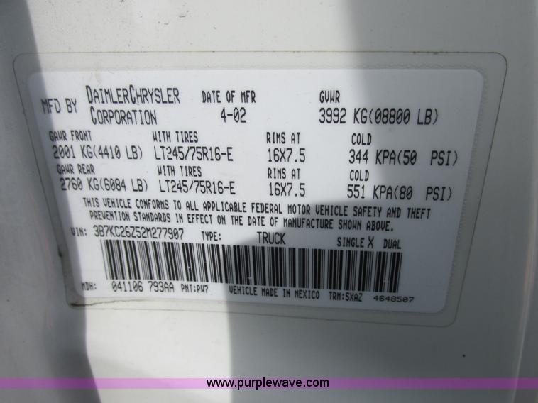 image for item E7127 2002 Dodge Ram 1500 pickup truck