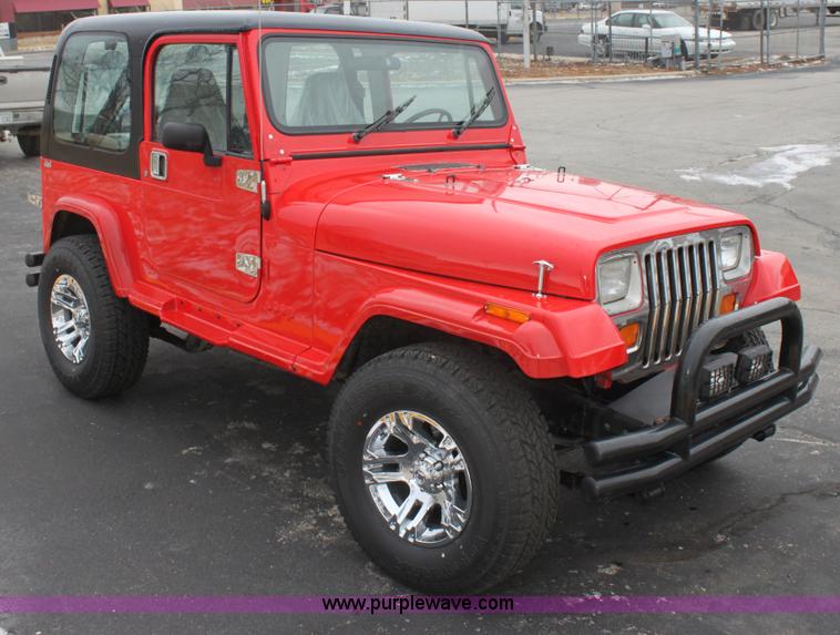 image for item E8387 1987 Jeep Wrangler