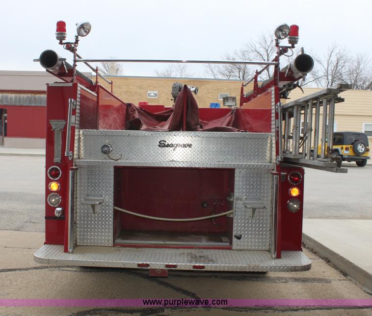 image for item E8439 1979 Seagrave pumper firetruck