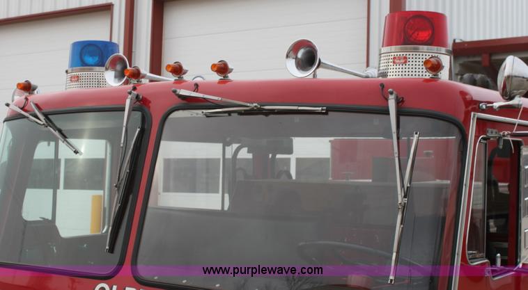 image for item E8439 1979 Seagrave pumper firetruck