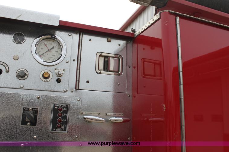 image for item E8439 1979 Seagrave pumper firetruck