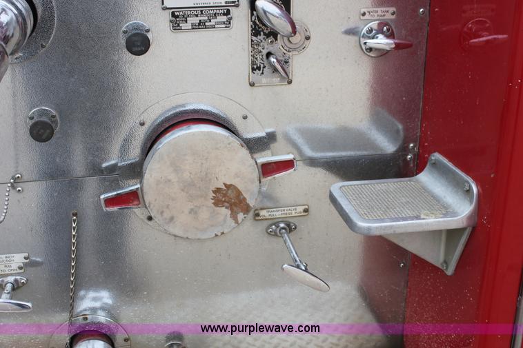 image for item E8439 1979 Seagrave pumper firetruck