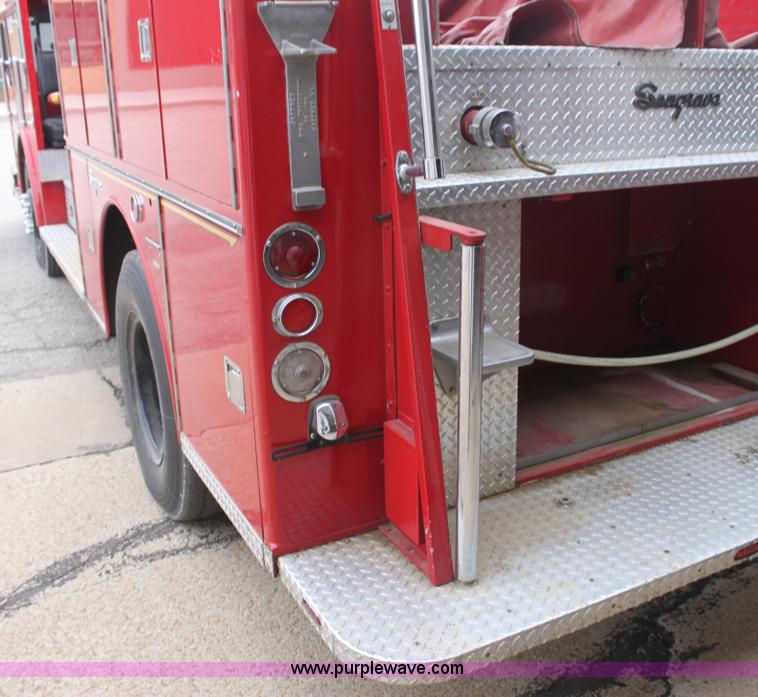 image for item E8439 1979 Seagrave pumper firetruck