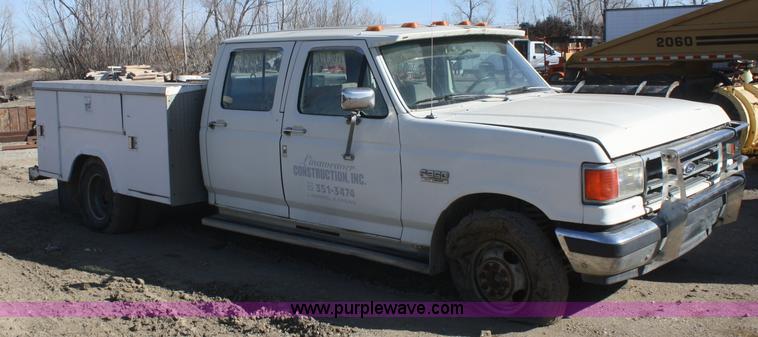 image for item F2882 1991 Ford F350 XLT Crew Cab utility truck
