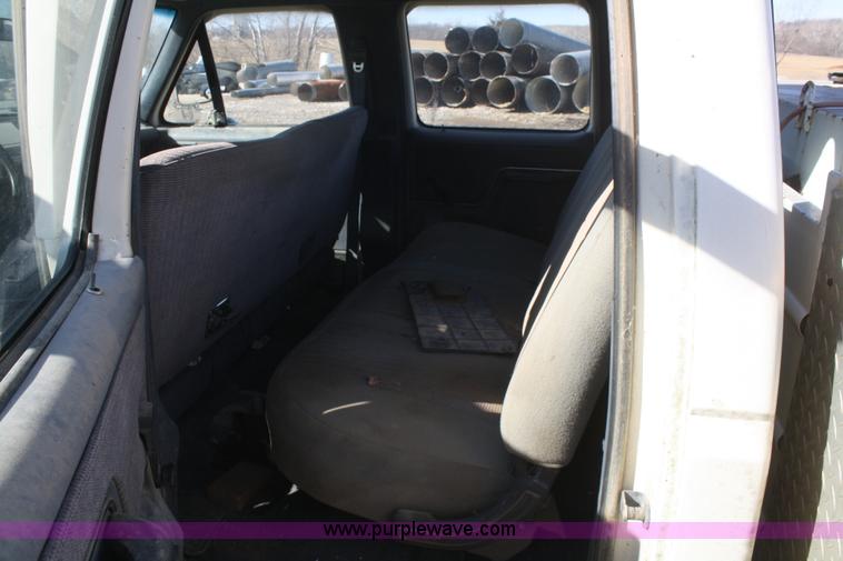 image for item F2882 1991 Ford F350 XLT Crew Cab utility truck