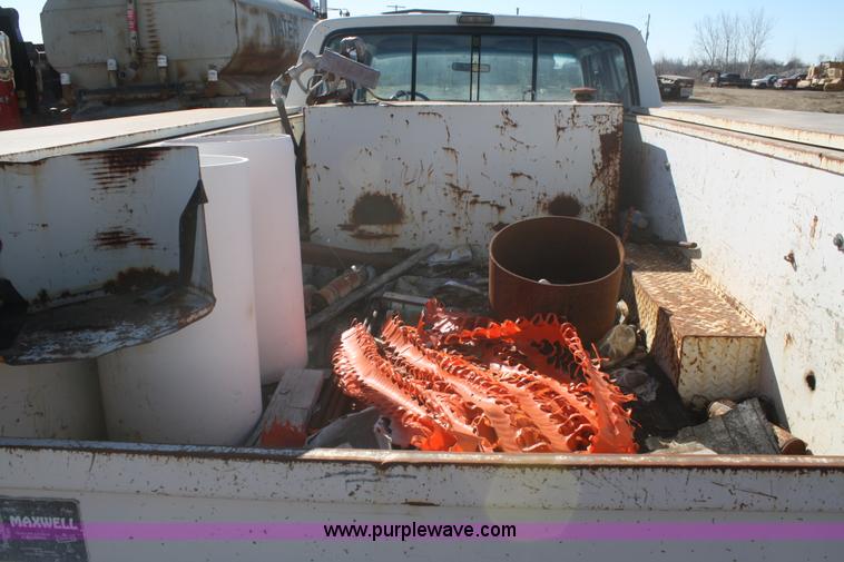 image for item F2882 1991 Ford F350 XLT Crew Cab utility truck