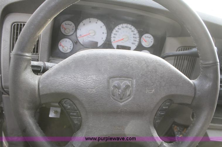 image for item F2927 2002 Dodge Ram 1500 ST Quad Cab pickup truck