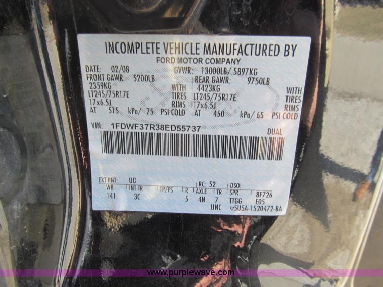 image for item F3130 2008 Ford F350 Super Duty flatbed pickup truck