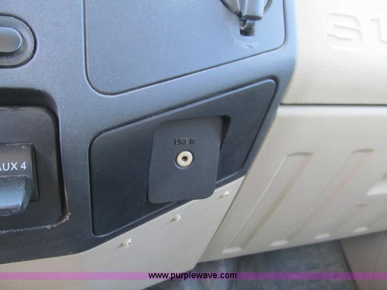 image for item F3130 2008 Ford F350 Super Duty flatbed pickup truck