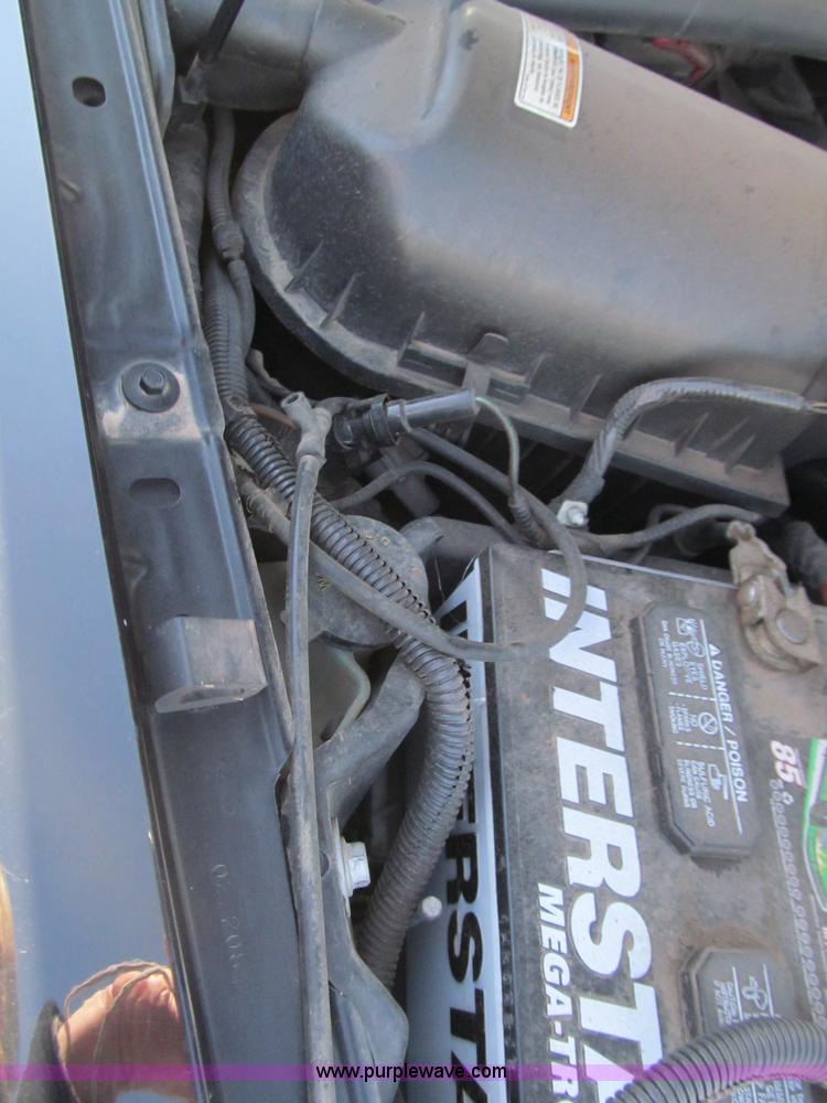 image for item F3130 2008 Ford F350 Super Duty flatbed pickup truck