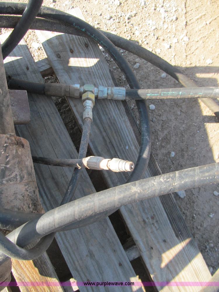 image for item F3141 Hydraulic auger heads for utility poles