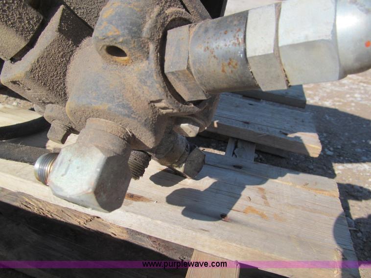 image for item F3142 Drill Heads hydraulic auger heads for utility poles