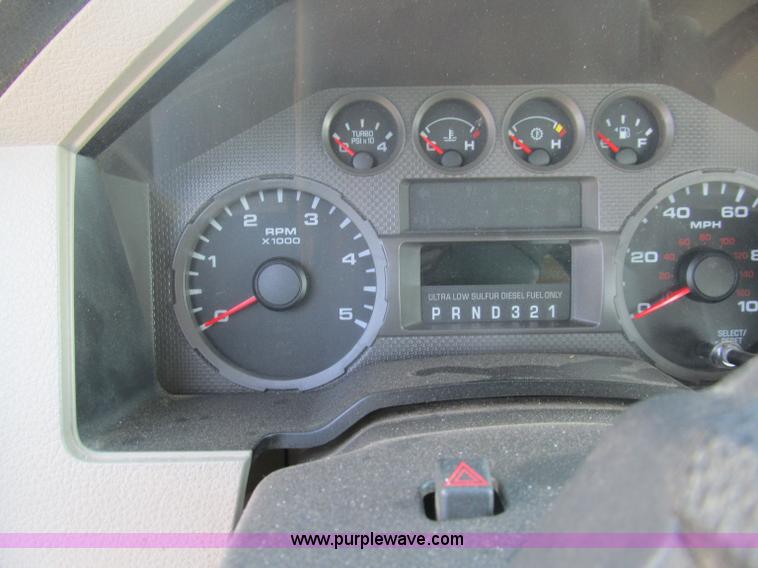image for item F3143 2008 Ford F250 XLT Super Duty SuperCab pickup truck