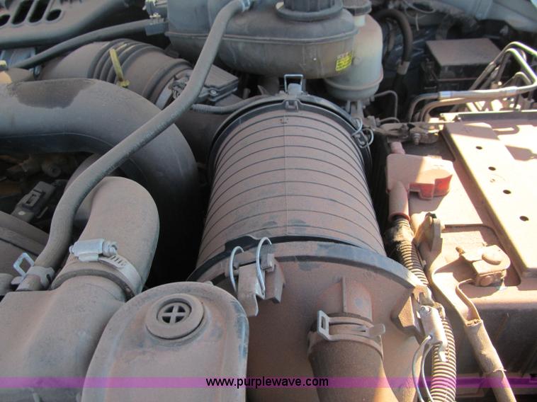 image for item F3144 2007 Ford F350 XL Super Duty pickup truck