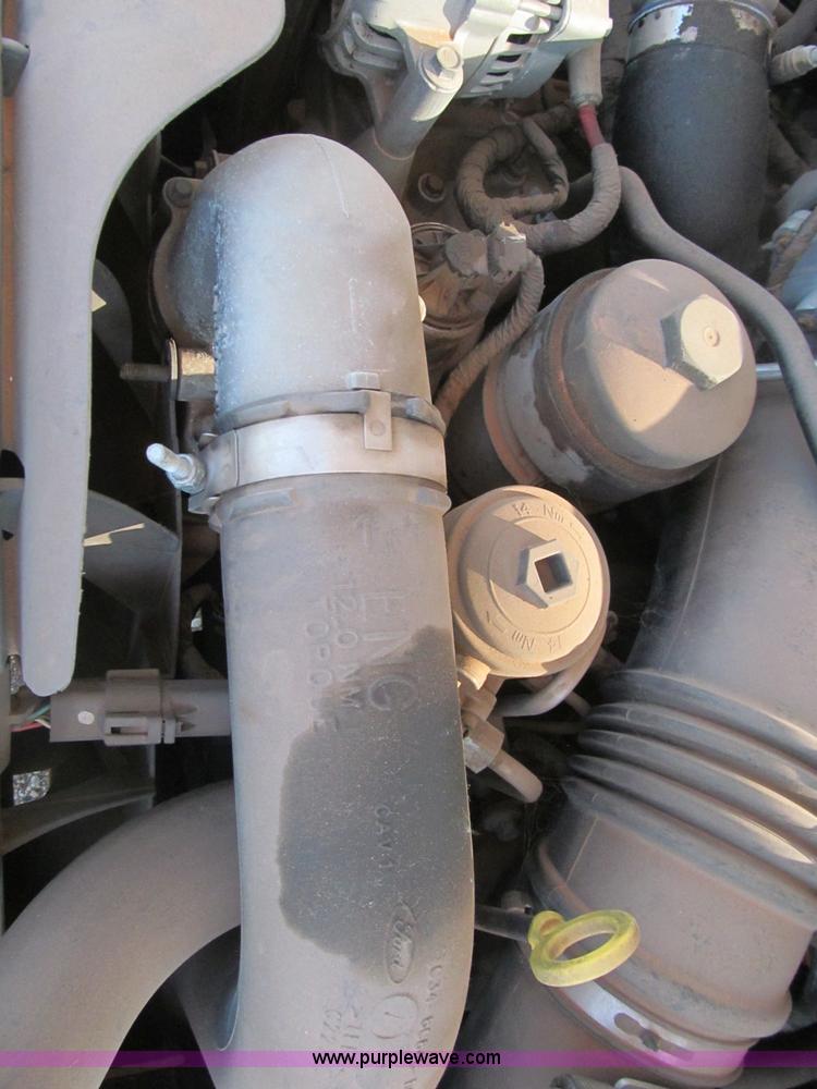 image for item F3144 2007 Ford F350 XL Super Duty pickup truck