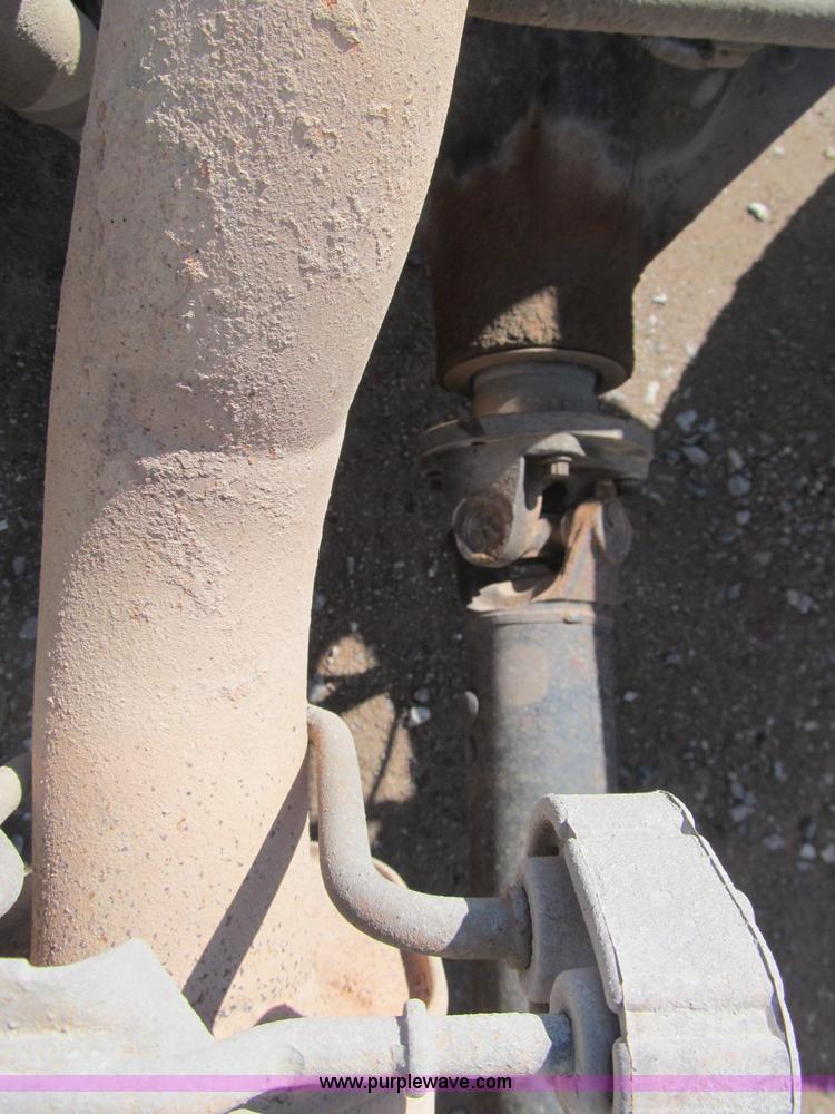 image for item F3145 2004 Ford F350 XL Super Duty SuperCab pickup truck