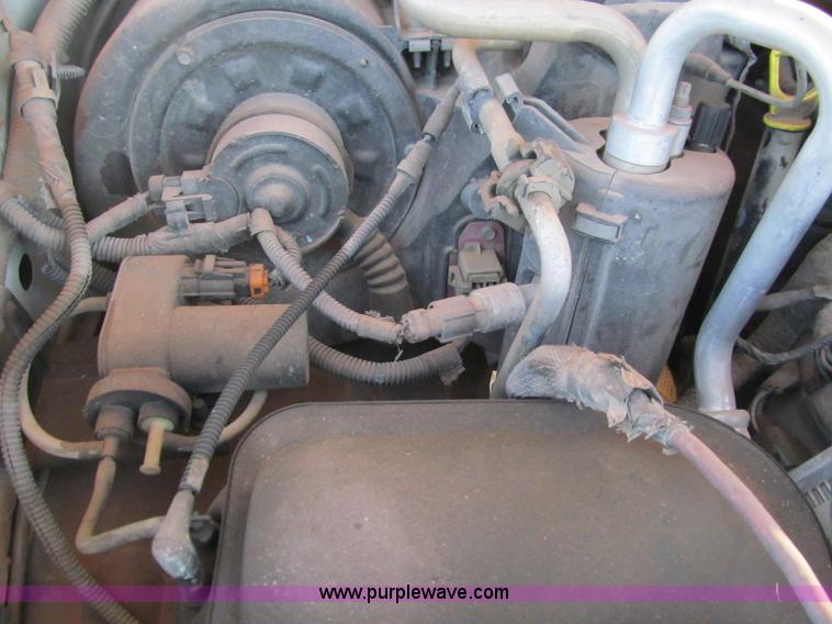 image for item F3145 2004 Ford F350 XL Super Duty SuperCab pickup truck