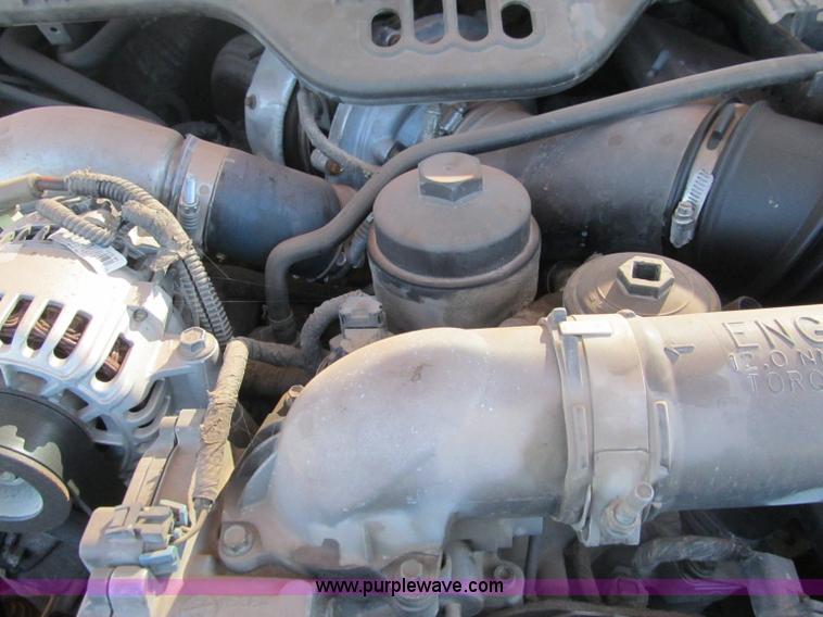 image for item F3145 2004 Ford F350 XL Super Duty SuperCab pickup truck