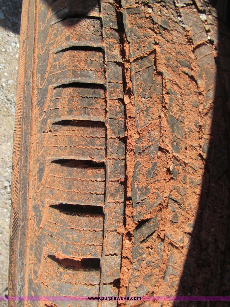 image for item F3146 2006 Ford F250 Super Duty XL SuperCab pickup truck