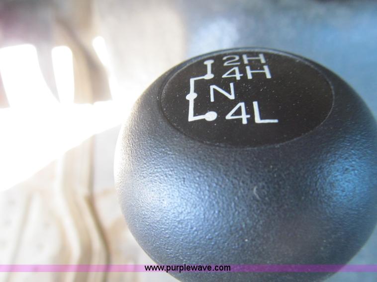 image for item F3146 2006 Ford F250 Super Duty XL SuperCab pickup truck