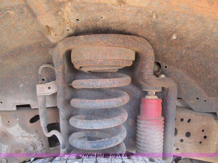 image for item F3146 2006 Ford F250 Super Duty XL SuperCab pickup truck