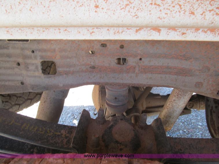 image for item F3146 2006 Ford F250 Super Duty XL SuperCab pickup truck