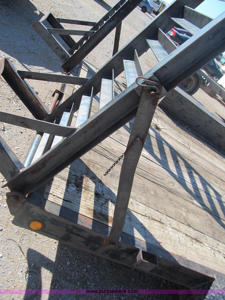 image for item F3147 1998 Pequea 106sst 18' skid steer black trailer