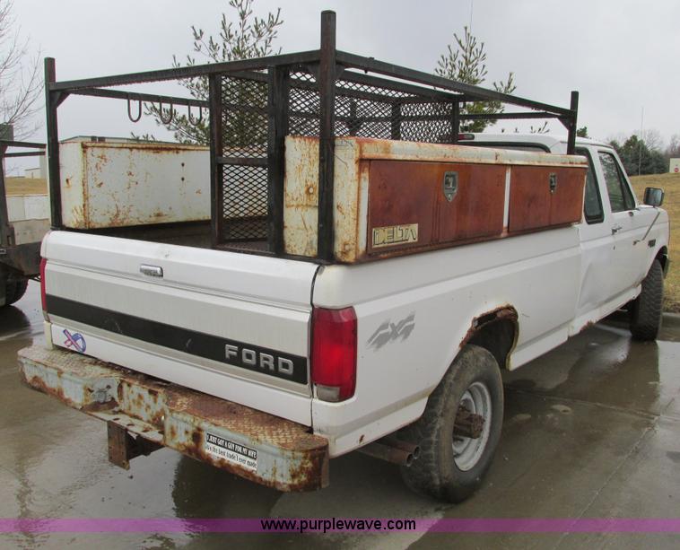 image for item F4397 1995 Ford F250 Super Duty XL SuperCab pickup truck