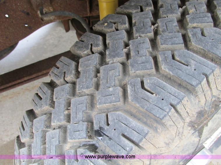 image for item F4397 1995 Ford F250 Super Duty XL SuperCab pickup truck