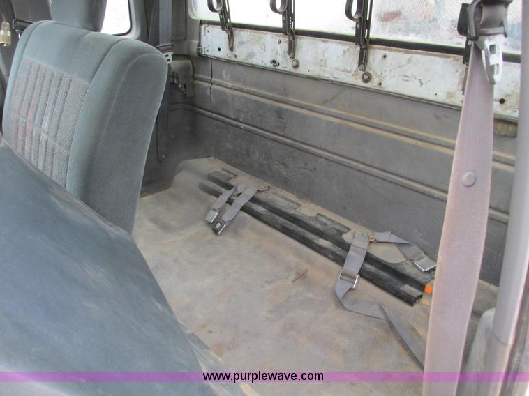 image for item F4397 1995 Ford F250 Super Duty XL SuperCab pickup truck