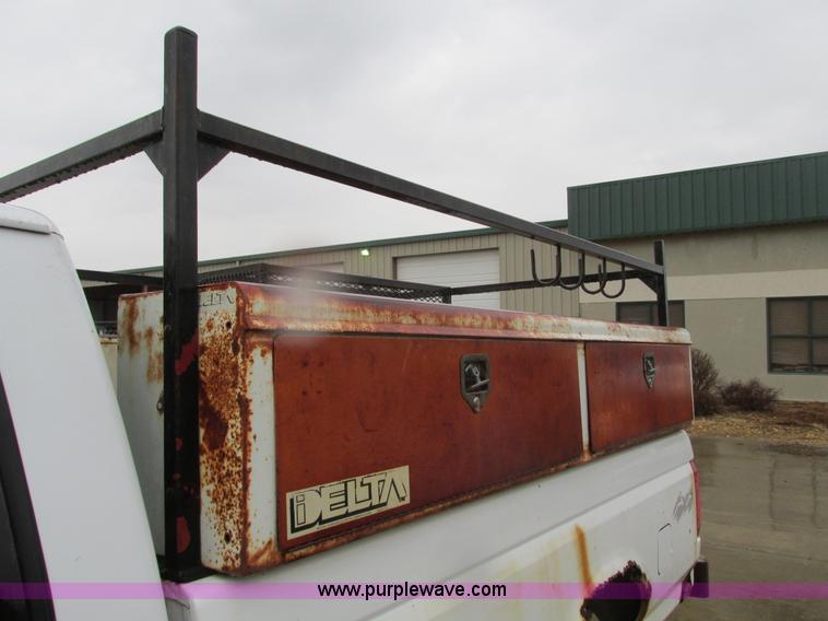 image for item F4397 1995 Ford F250 Super Duty XL SuperCab pickup truck