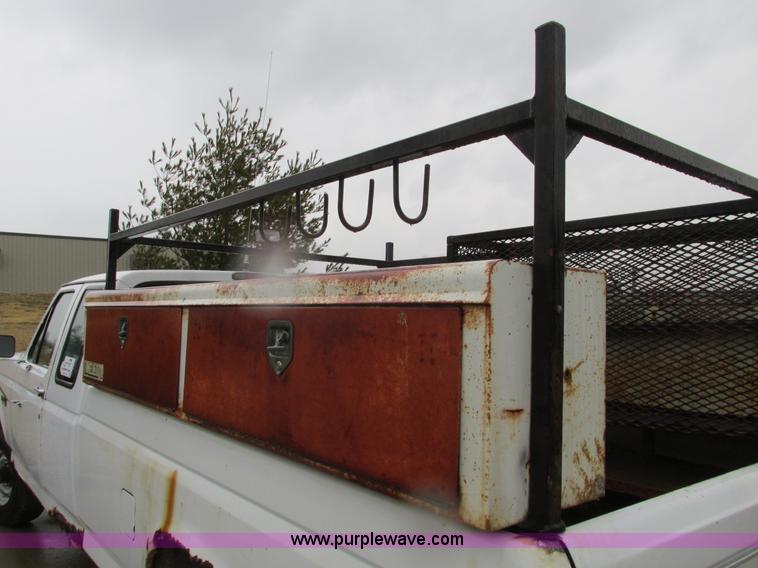 image for item F4397 1995 Ford F250 Super Duty XL SuperCab pickup truck