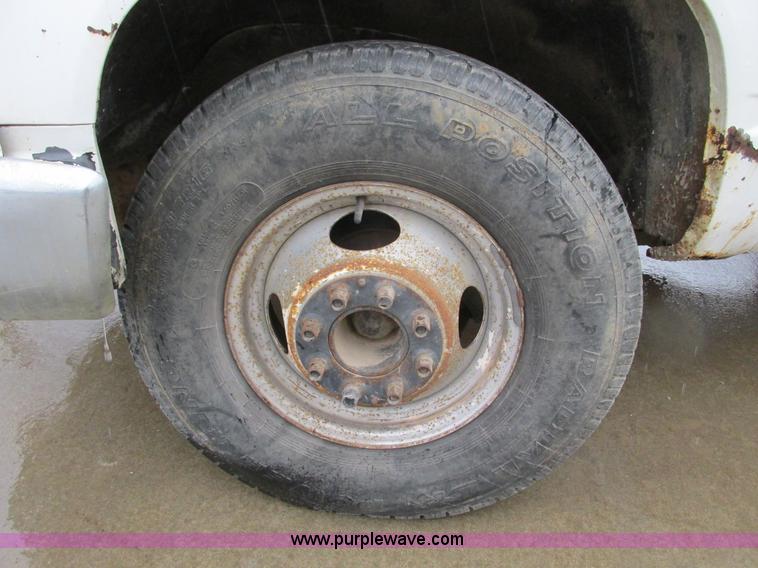 image for item F4399 1990 Chevrolet 3500 flatbed pickup truck