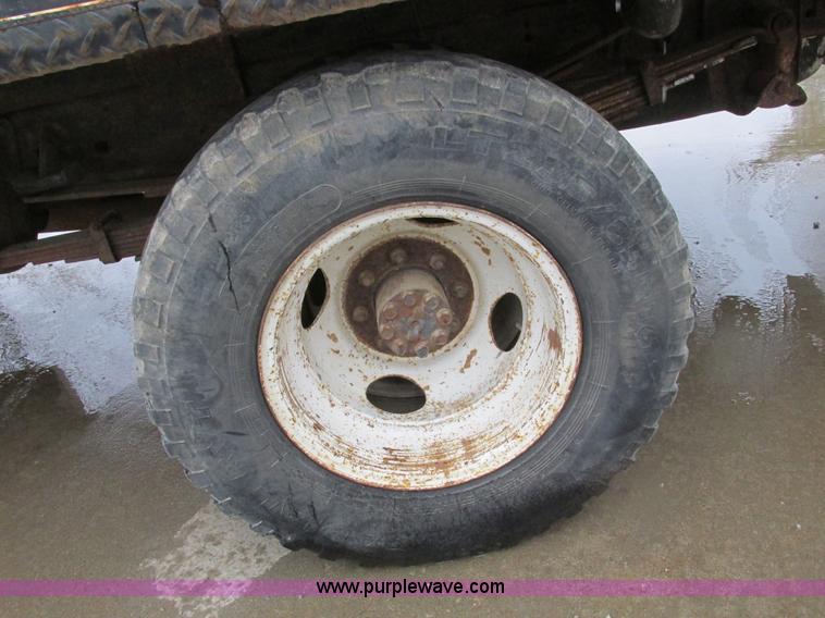 image for item F4399 1990 Chevrolet 3500 flatbed pickup truck