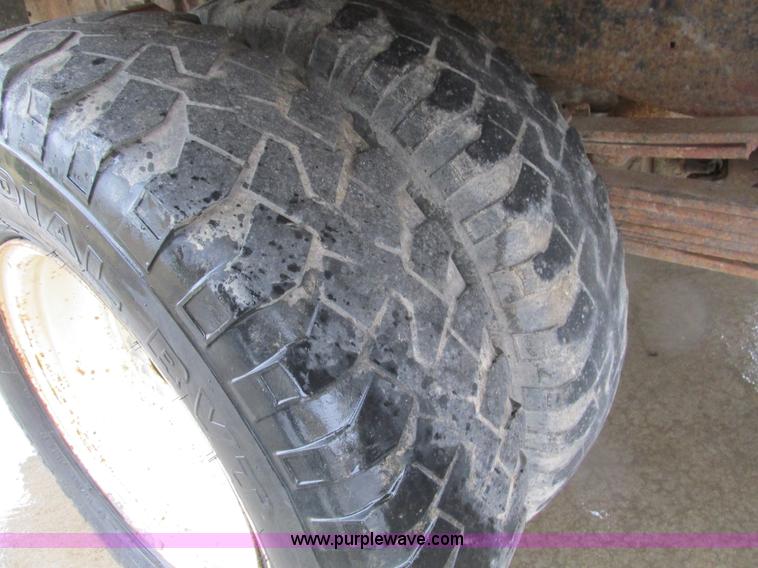 image for item F4399 1990 Chevrolet 3500 flatbed pickup truck