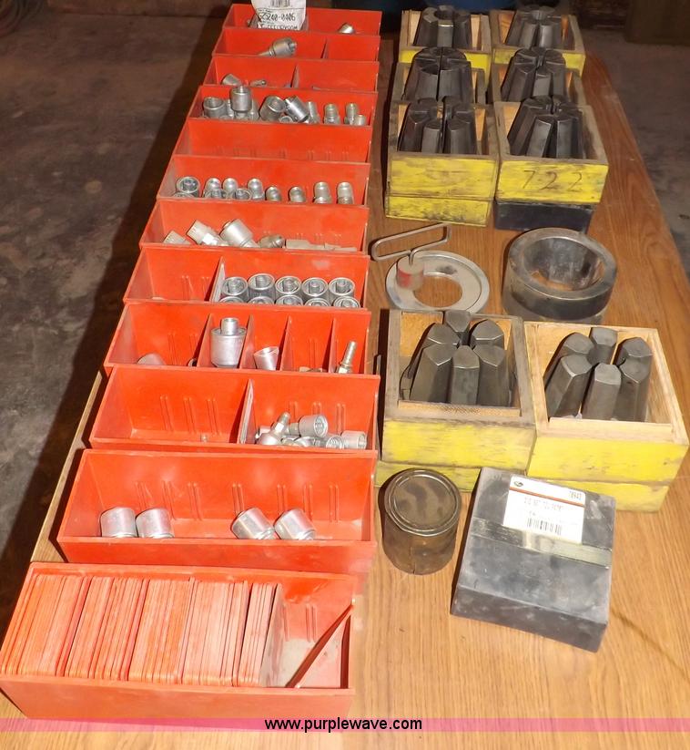 image for item F6433 Gates hydraulic hose crimp machine