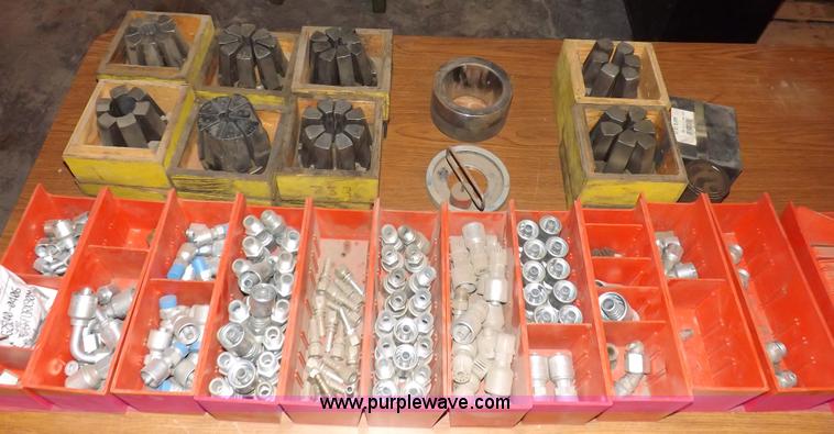 image for item F6433 Gates hydraulic hose crimp machine