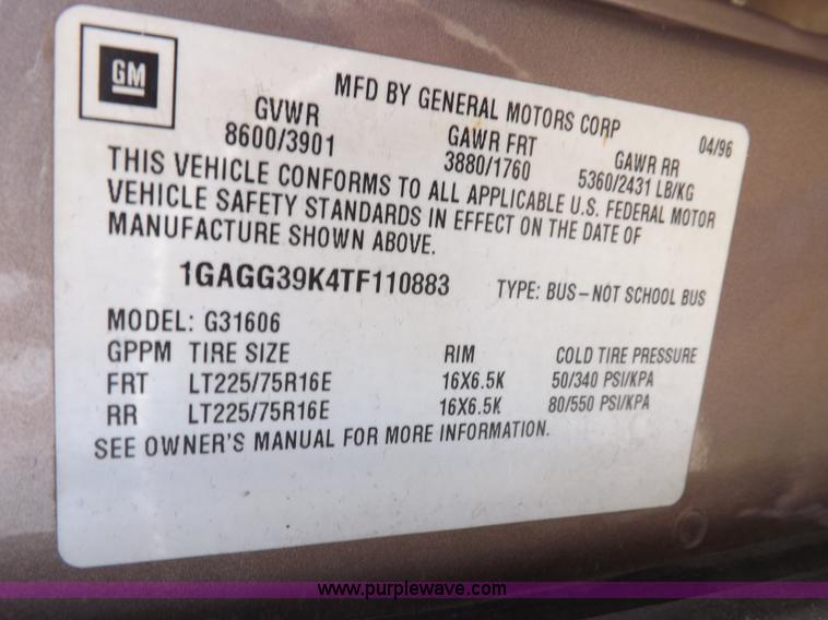 image for item F6440 1996 Chevrolet Sport Van G30 Extended van