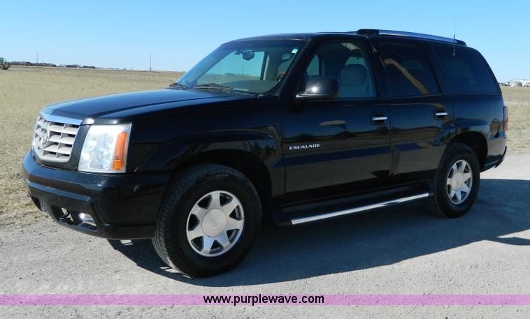 image for item G7538 2002 Cadillac Escalade