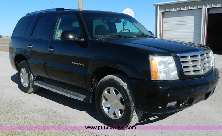 image for item G7538 2002 Cadillac Escalade