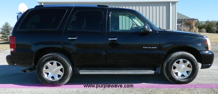 image for item G7538 2002 Cadillac Escalade